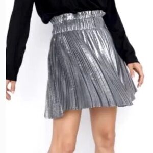 ZARA Silver Metallic Pleated Mini Skirt